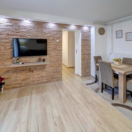 פירוט Apartman Nena מראה חיצוני תמונה